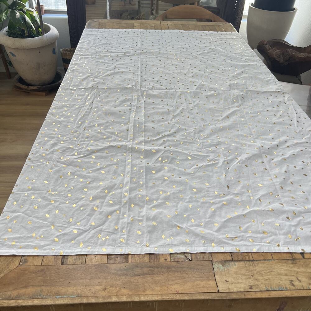 Room Essentials Shower Curtain White & Gold Diamond 70.5x69 in 100% Cotton
